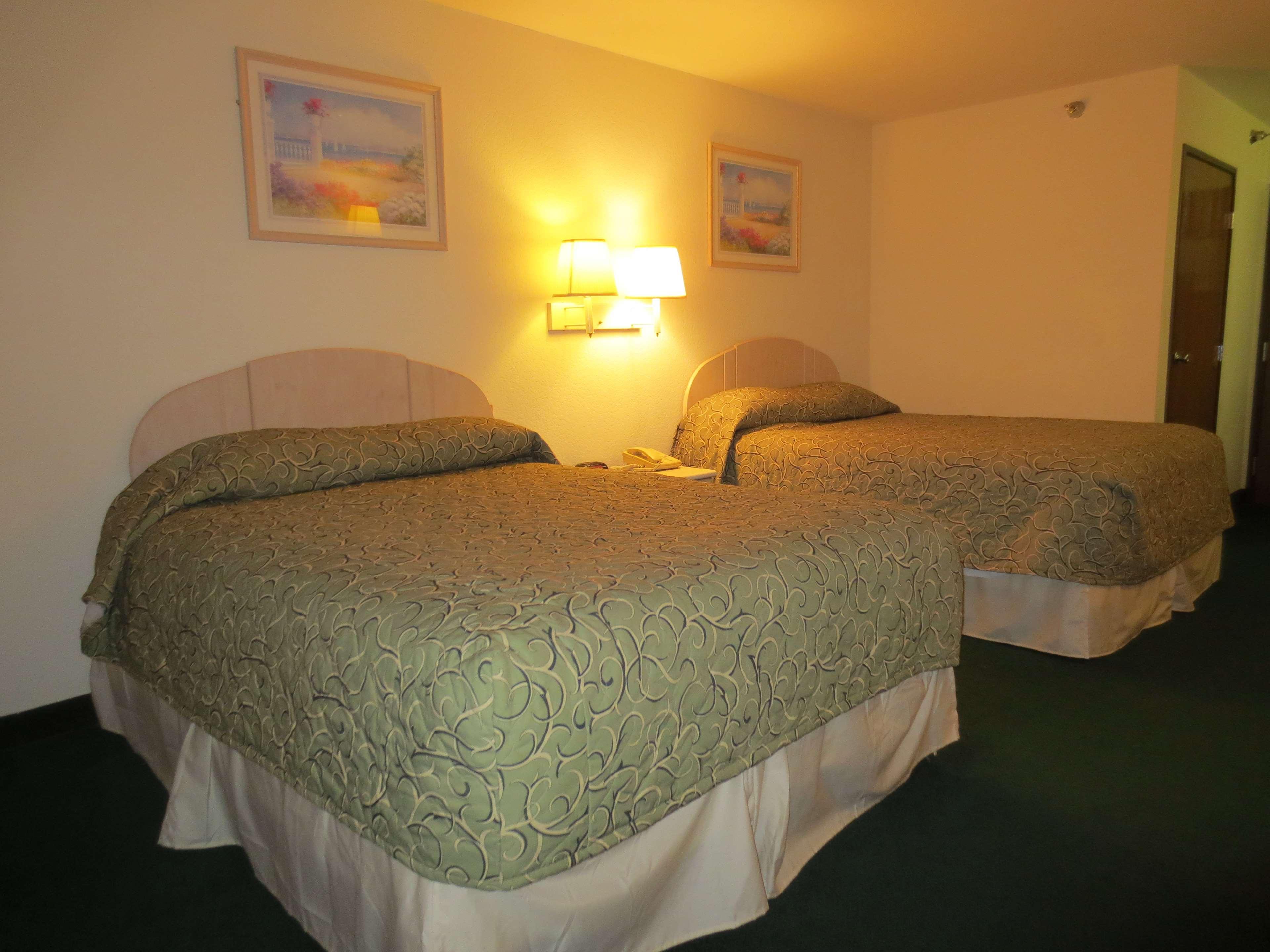Pinckneyville Inn And Suites Zewnętrze zdjęcie