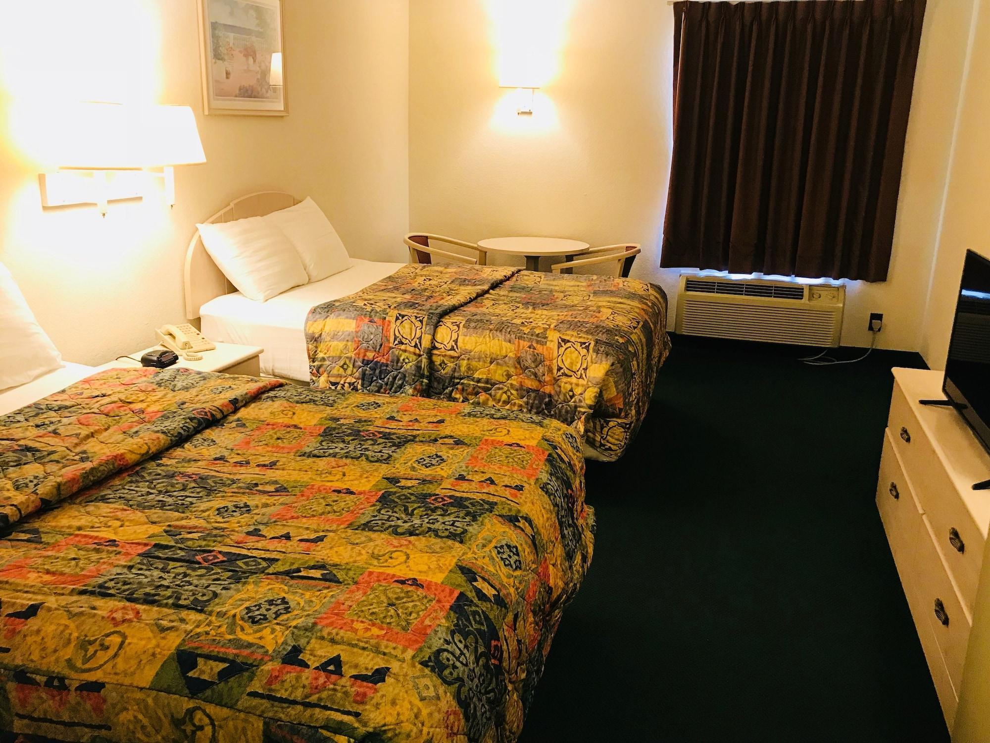 Pinckneyville Inn And Suites Zewnętrze zdjęcie