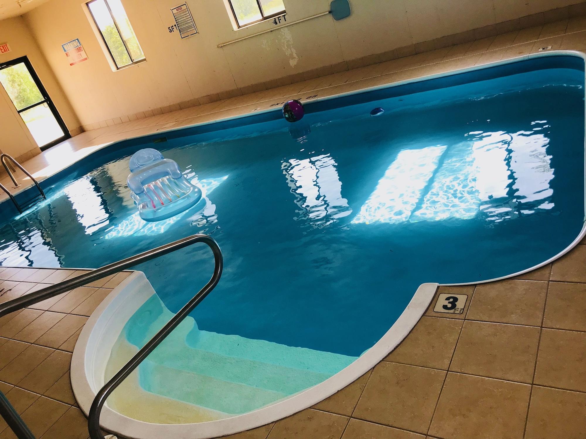 Pinckneyville Inn And Suites Zewnętrze zdjęcie