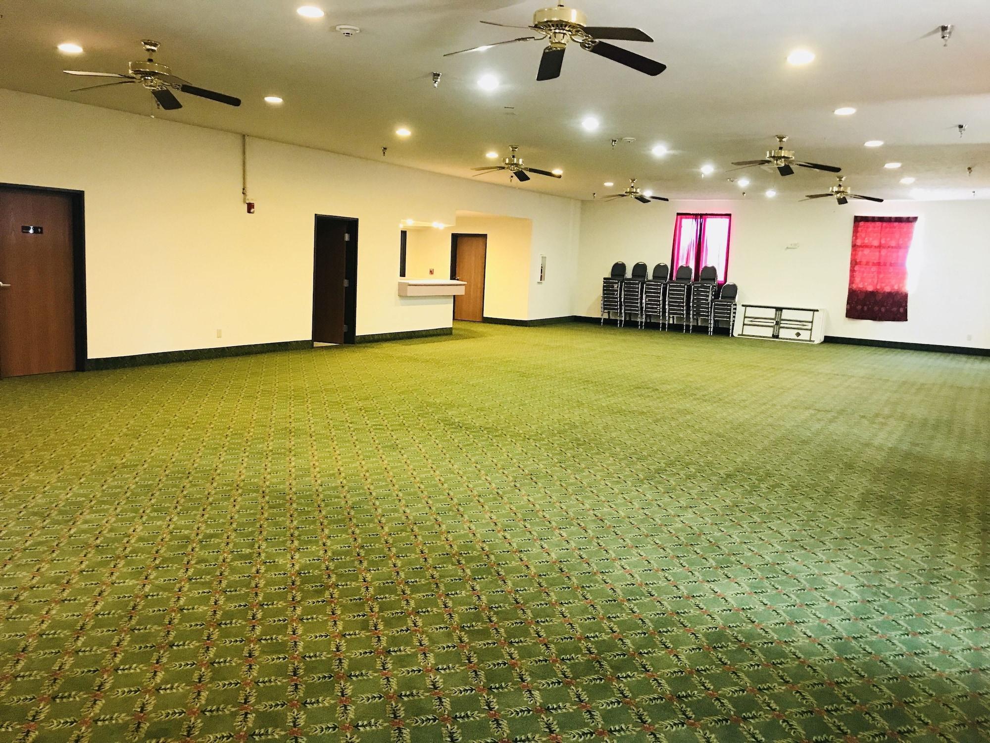 Pinckneyville Inn And Suites Zewnętrze zdjęcie